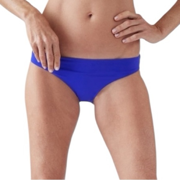 ATHLETA women’s Cerulean blue hipster fit Clean Bikini Bottom size small NWT - Picture 1 of 9